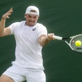 Dominic Stricker s'est qualifié pour le troisième tour des qualifications à Wimbledon KEYSTONE/PETER KLAUNZER